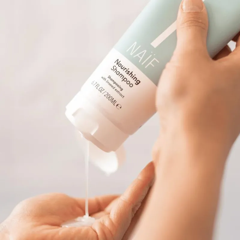 Naïf Verzorgende Shampoo 200 ML