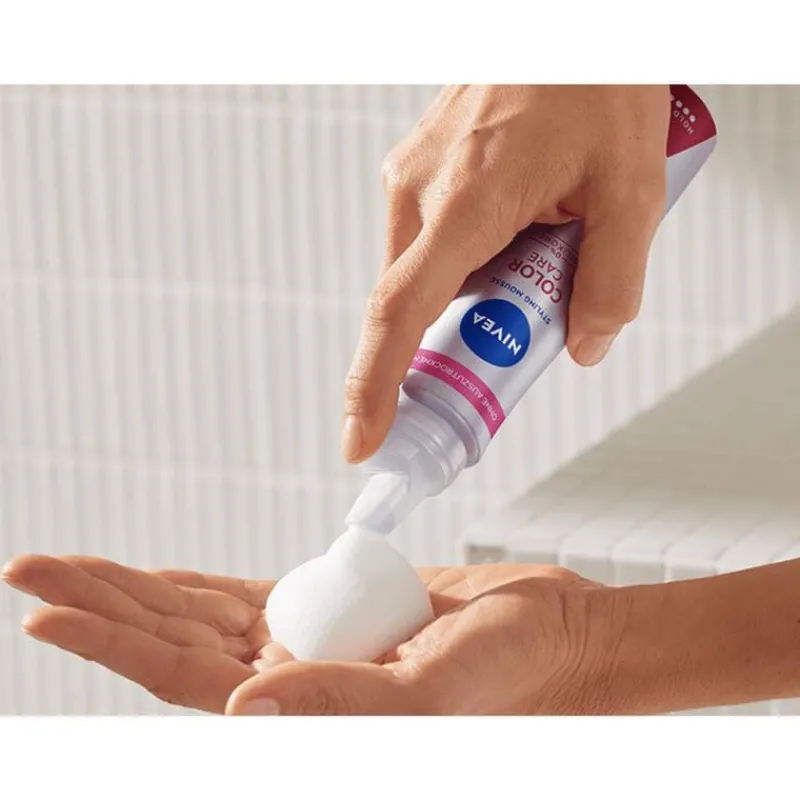 NIVEA Color Care & Protect Stylings Mousse Extra Strong150 ML