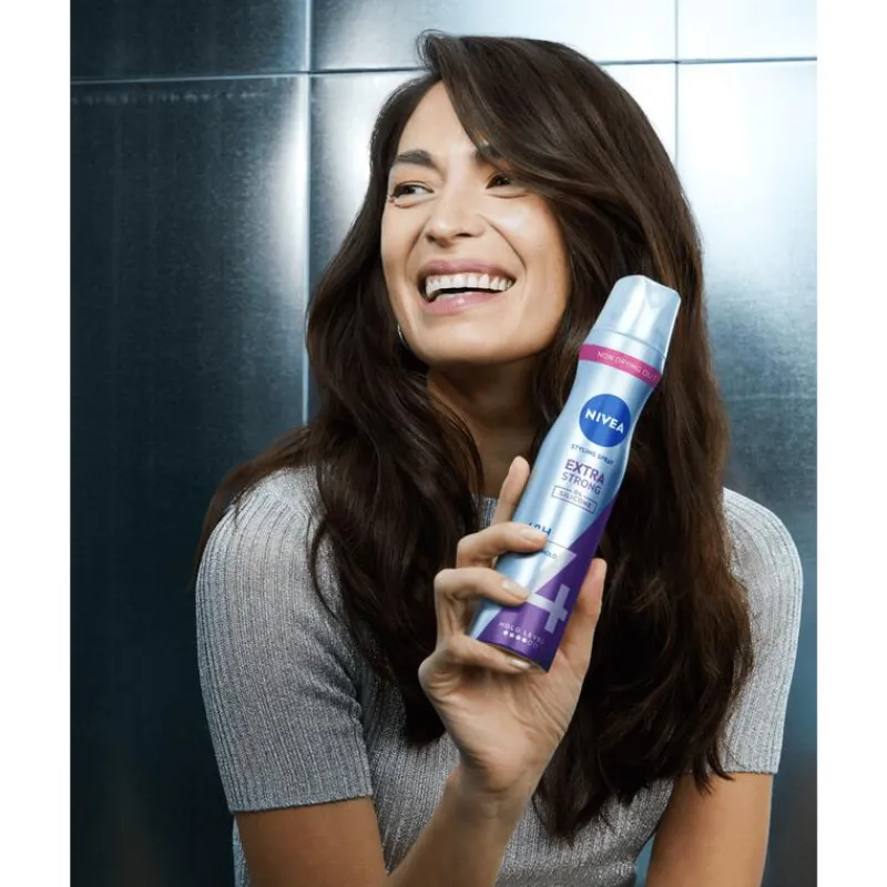 NIVEA Extra Strong Styling Spray 250 ML