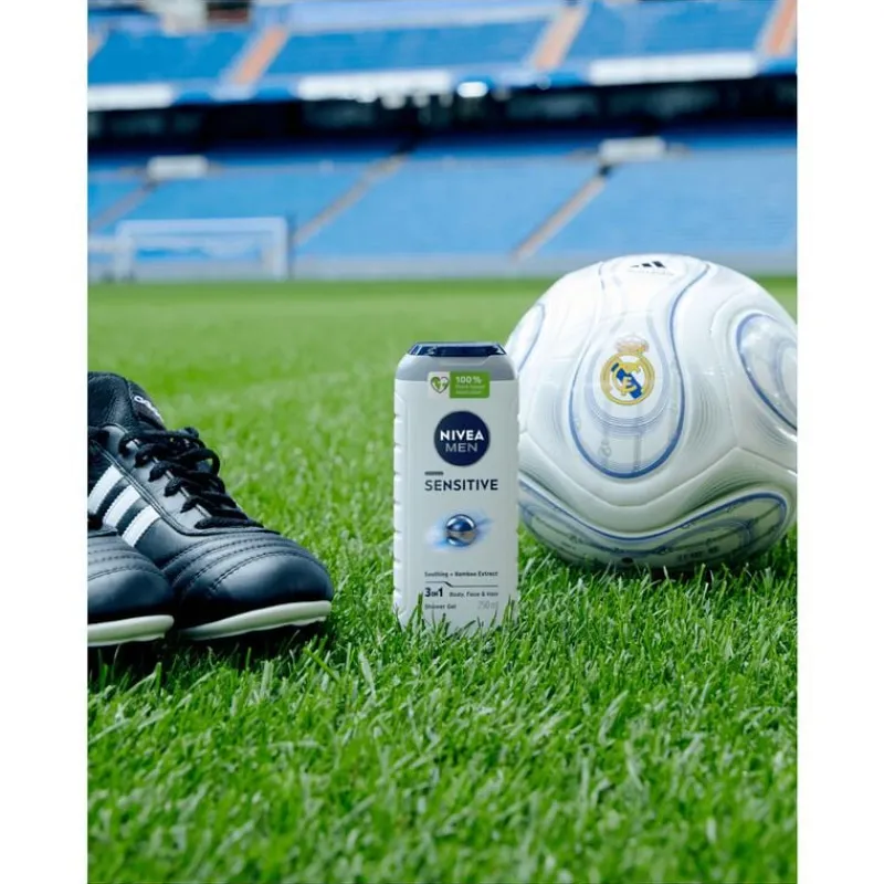 NIVEA MEN Sensitive 3-in-1 Douchegel 250 ML