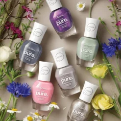 Sally Hansen Good.Kind.Pure Nagellak - Paars - 355 Iris Dusk